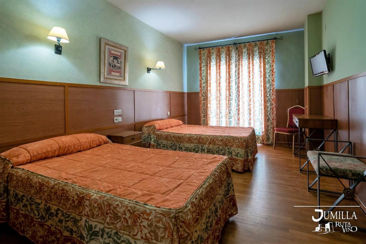 Hotel Pio XII フミーリャ エクステリア 写真