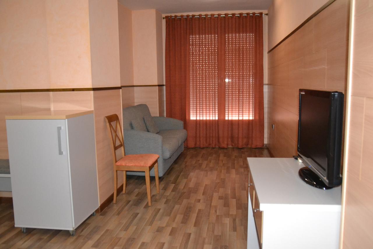 Hotel Pio XII フミーリャ エクステリア 写真